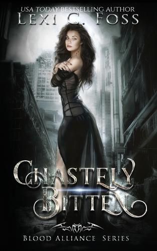 Cover image for Chastely Bitten