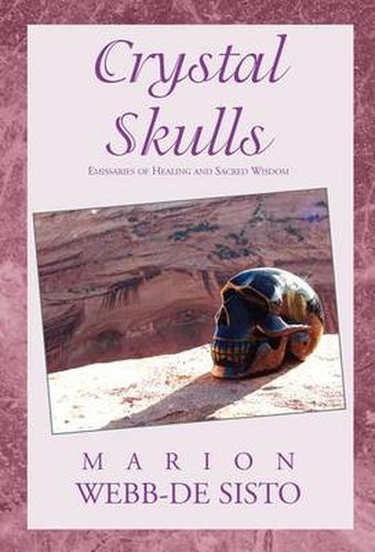 Cover image for Crystal Skulls