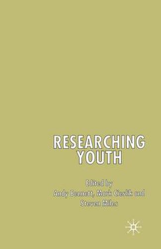 Cover image for Researching Youth