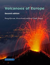 Cover image for Volcanoes of Europe