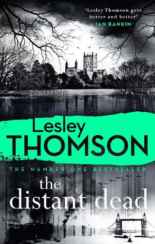 Cover image for The Distant Dead