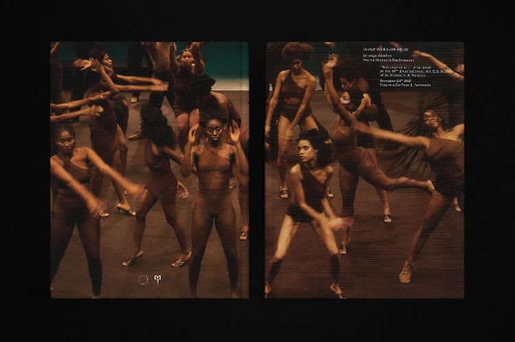 Cover image for In Past Pupils And Smiles