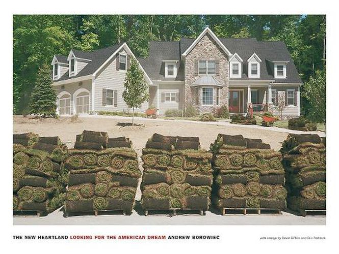 Cover image for The New Heartland: Looking for the American Dream