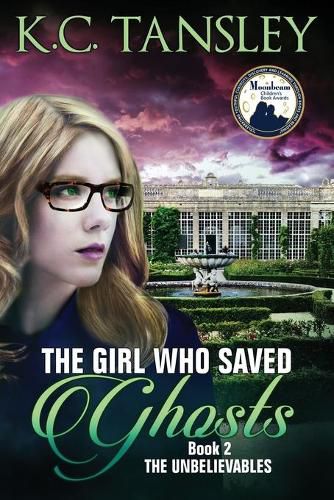 Cover image for The Girl Who Saved Ghosts