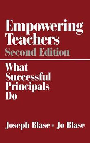 Cover image for Empowering Teachers: What Successful Principals Do