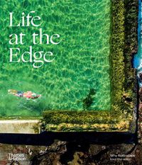 Cover image for Life at the Edge: Why Australians Love the Water