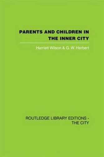 Cover image for Parents and Children in the Inner City