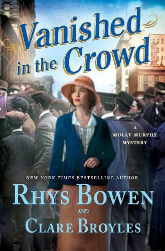 Cover image for Vanished in the Crowd