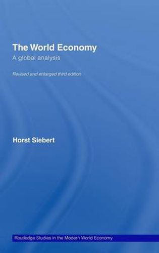 Cover image for Global View on the World Economy: A Global Analysis