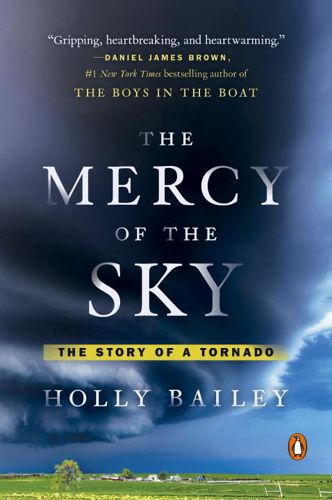 Cover image for The Mercy Of The Sky: The Story of a Tornado