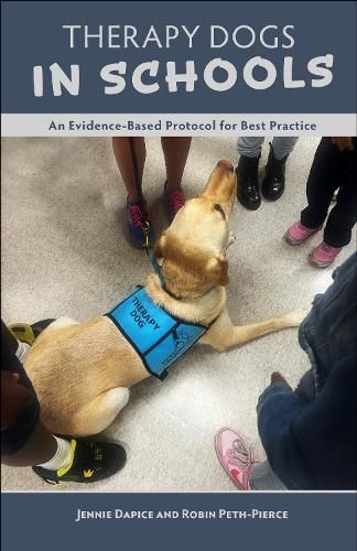 Cover image for Therapy Dogs in Schools