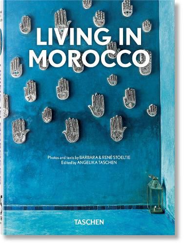 Cover image for Living in Morocco. 40th Ed.