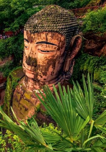 China's Great Buddha in Leshan