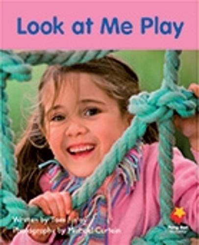Cover image for Look at Me Play