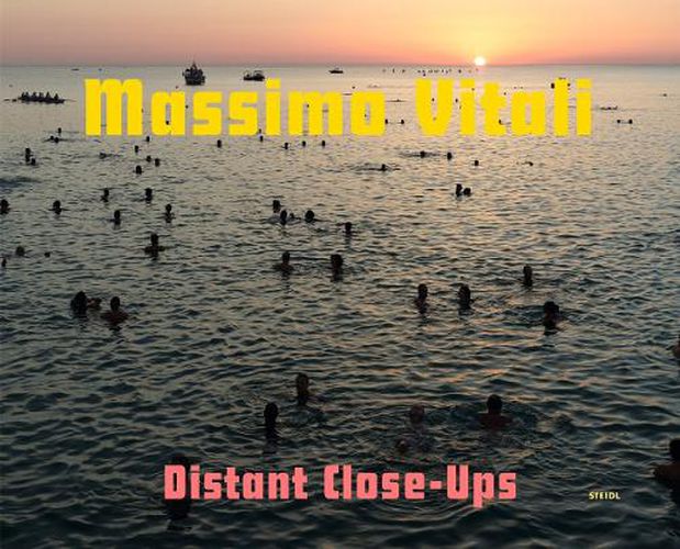 Cover image for Distant Close-Ups