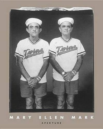 Cover image for Mary Ellen Mark: Twins