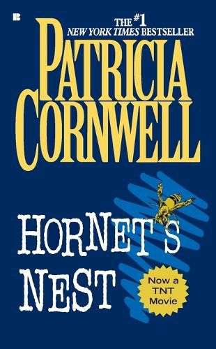 Cover image for Hornet's Nest