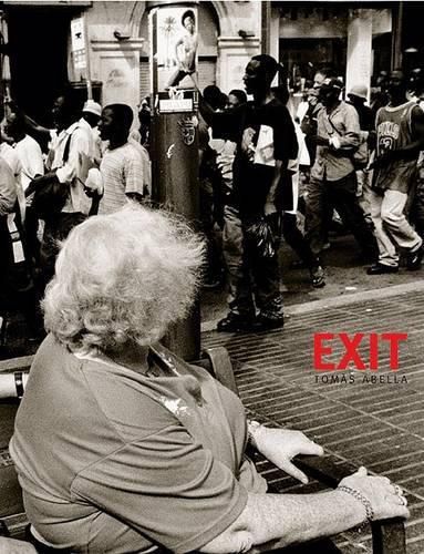 Cover image for Exit: Trilingual Edition