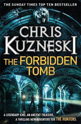 Cover image for The Forbidden Tomb (The Hunters 2)