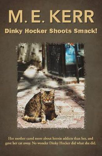 Cover image for Dinky Hocker Shoots Smack!