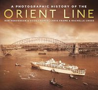 Cover image for A Photographic History of the Orient Line