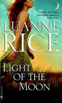 Cover image for Light of the Moon