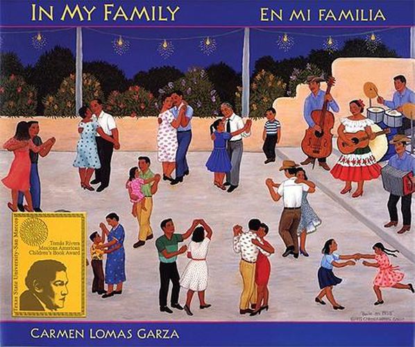 Cover image for In My Family / En Mi Familia