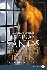 Cover image for Immortal Born [Large Print]