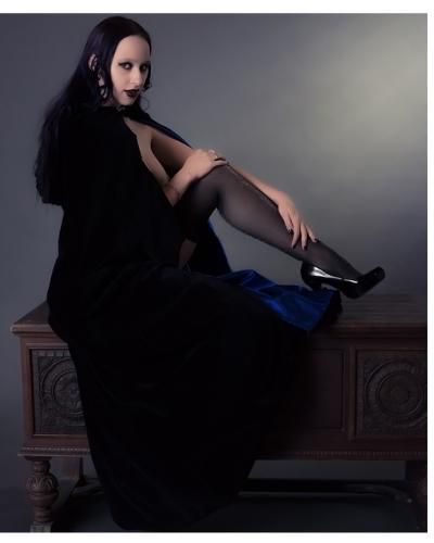 Cover image for Vampyre