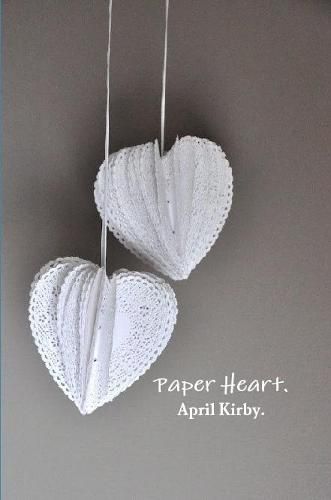 Cover image for Paper Heart.