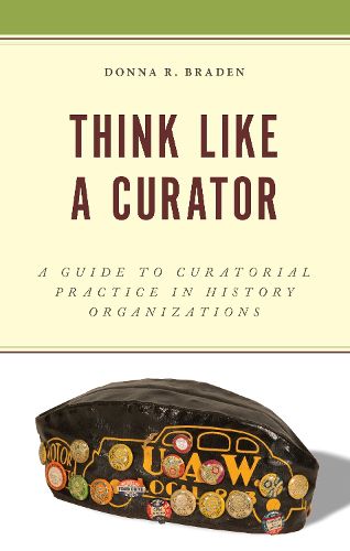 Cover image for Think Like a Curator