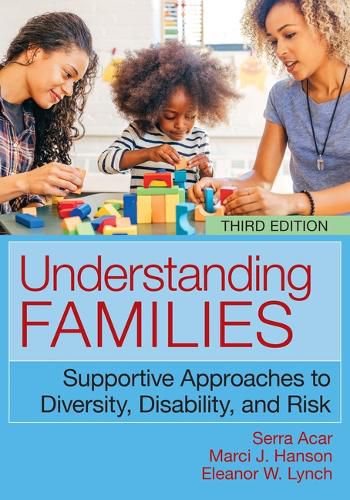 Cover image for Understanding Families