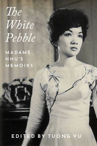 Cover image for The White Pebble