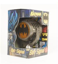 Cover image for Batman: Metal Die-Cast Bat-Signal