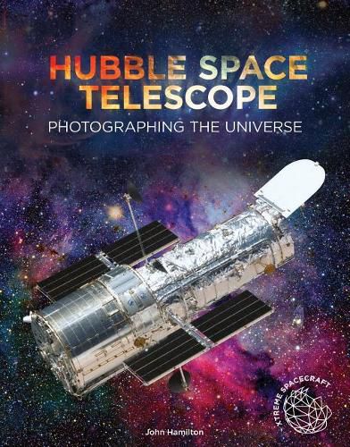 Cover image for Hubble Space Telescope: Photographing the Universe