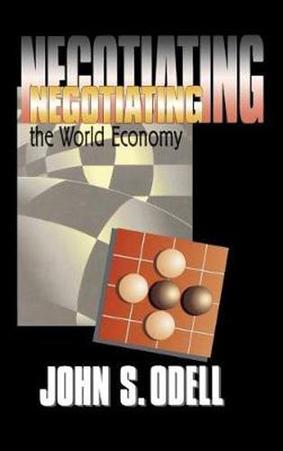 Cover image for Negotiating the World Economy