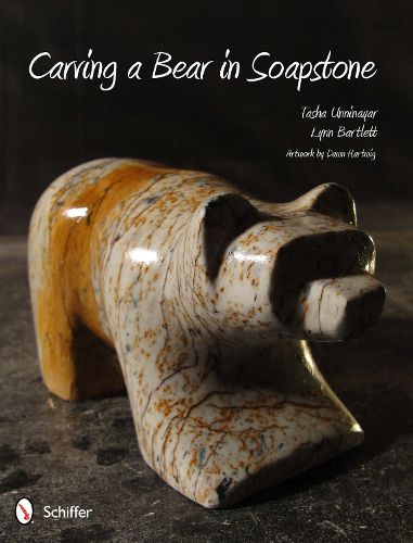 Cover image for Carving a Bear in Soapstone