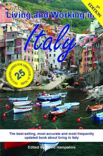 Cover image for Living and working in Italy