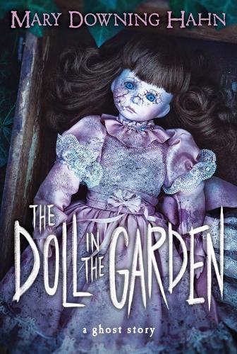 Cover image for The Doll in the Garden: A Ghost Story
