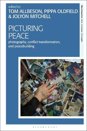 Cover image for Picturing Peace