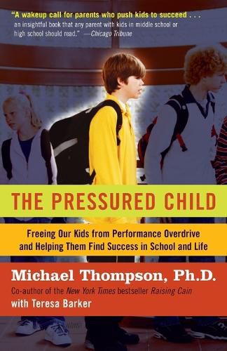 Cover image for The Struggling Child: Helping Your Child Find Success in School and Life / Michael G. Thompson with Teresa H. Barker