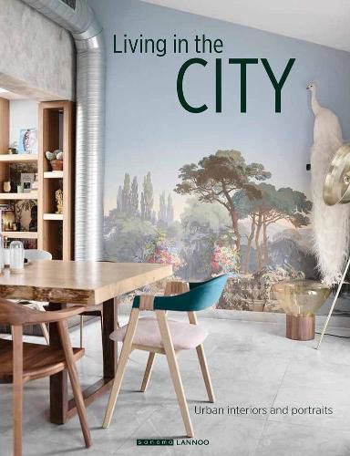 Cover image for Living in the City: Urban Interiors and Portraits