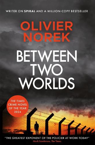 Cover image for Between Two Worlds
