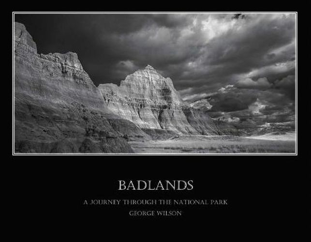 Cover image for Badlands - A Journey Through the National Park