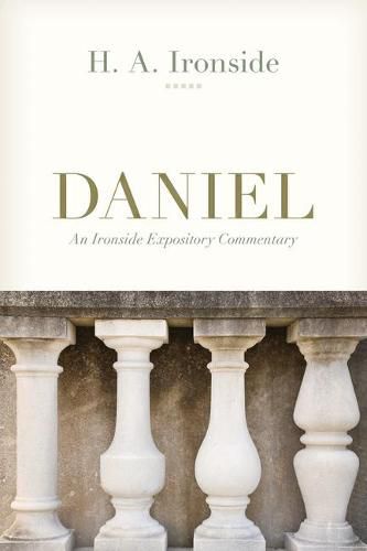 Cover image for Daniel