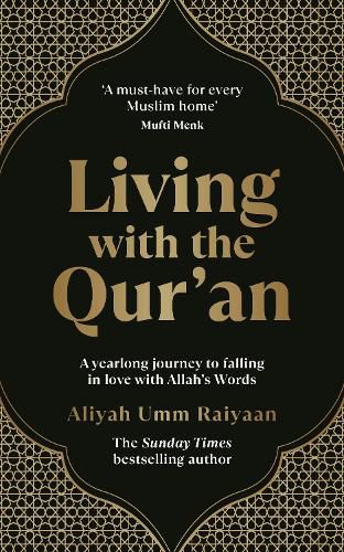 Cover image for Living with the Qur'an