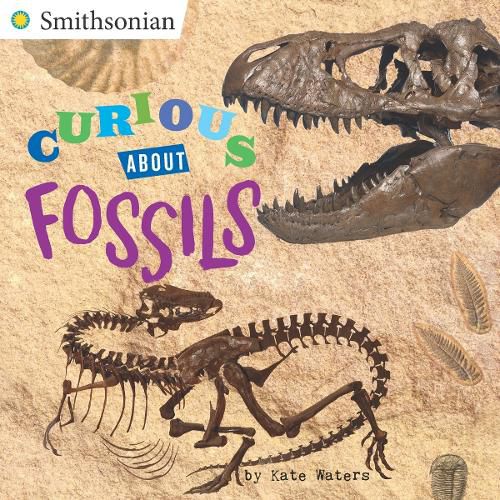 Cover image for Curious About Fossils