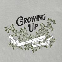 Cover image for Growing Up: A Modern Memory Book for School Years