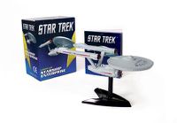 Cover image for Star Trek: Light-Up Starship Enterprise