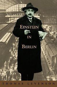 Cover image for Einstein in Berlin